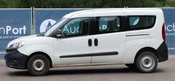 TPEM Перевозчик в Sint-Denijs-Westrem Бельгия